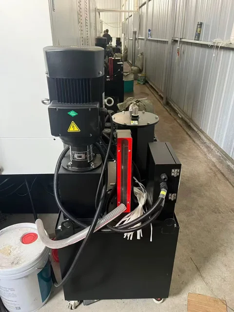 Machine auxiliary equipment