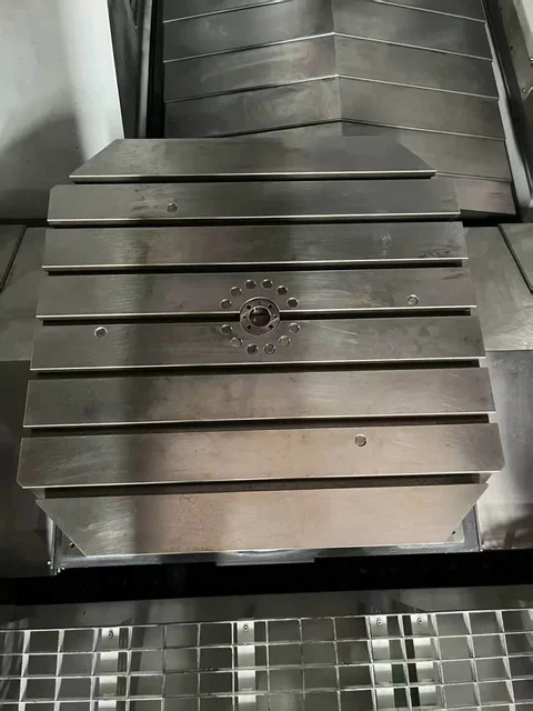 WELE worktable detail