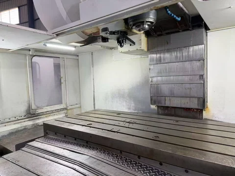 Worktable and spindle